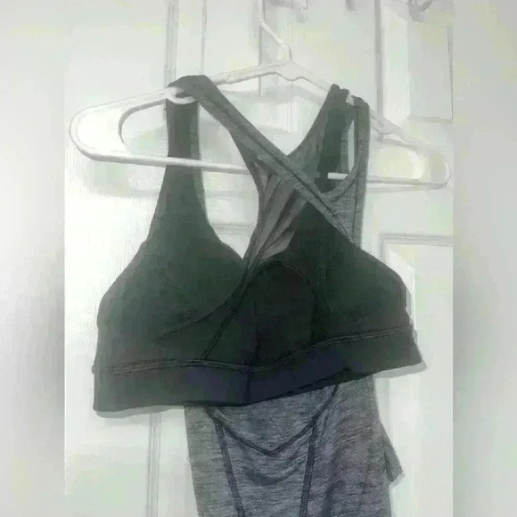 Lululemon Glide and Stride Tank size 8 
Sheer Luon Pebble Jacquard V2 - 2-1 - Picture 5 of 11